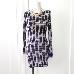 Alica and Olivia Stretchy L/S Navy Dress